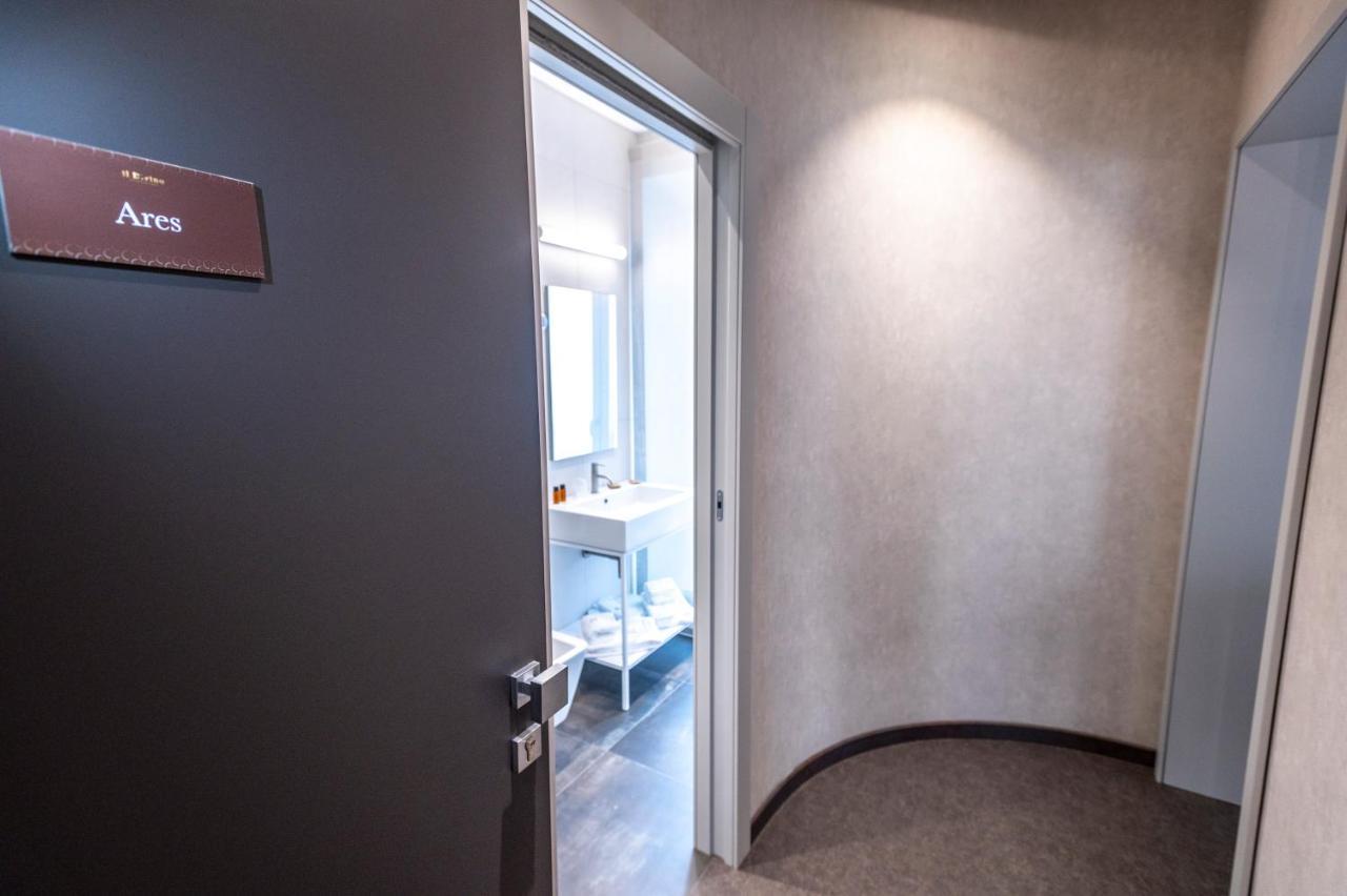 B&B Il Divino ナポリ エクステリア 写真