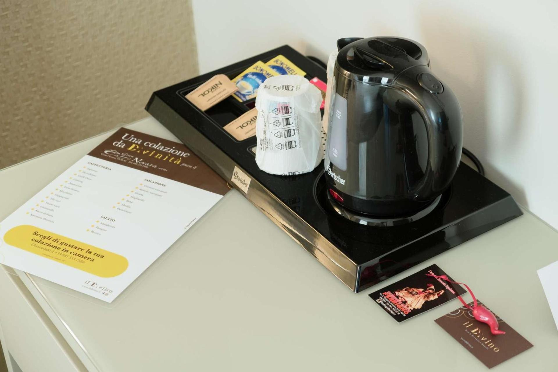 B&B Il Divino ナポリ エクステリア 写真